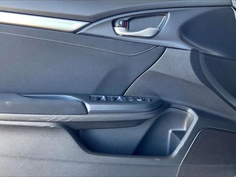 Used 2021 Honda Civic EX image 18