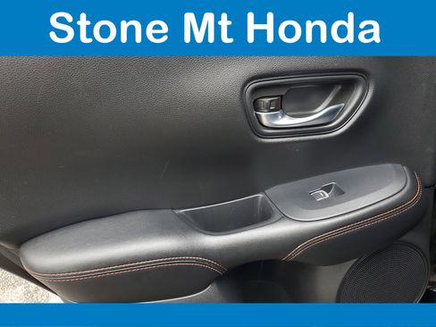 Used 2024 Honda HR-V Sport image 13