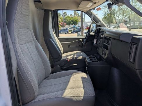 New 2026 GMC Savana 3500 Extended w/ Driver Convenience Package RWD image 15