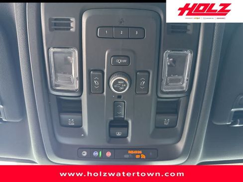 Certified 2024 GMC Yukon AT4 w/ AT4 Premium Package AWD/4WD image 31