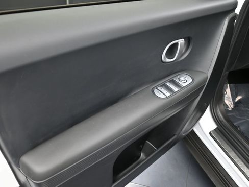 Certified 2024 Hyundai Ioniq 5 SEL image 12