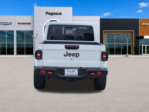 New 2026 Jeep Gladiator Mojave AWD/4WD image 8