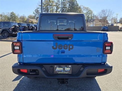 New 2026 Jeep Gladiator Willys image 14