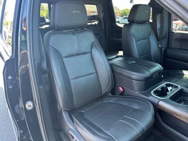 Used 2019 Chevrolet Silverado 1500 High Country w/ Technology Package AWD/4WD image 30