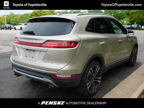 Used 2017 Lincoln MKC Reserve AWD/4WD image 4