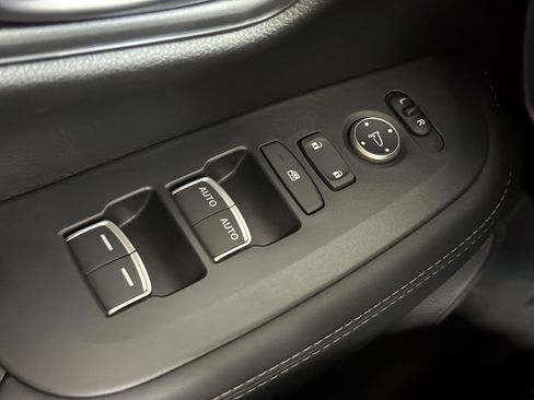 New 2026 Honda HR-V EX-L image 23