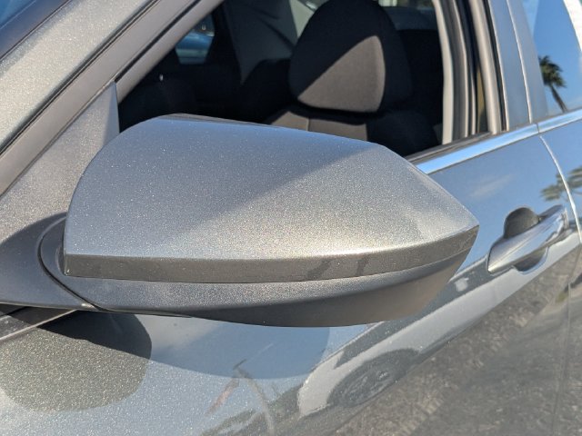 Used 2025 Hyundai Elantra SEL FWD image 12
