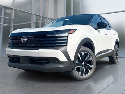 New 2025 Nissan Kicks SV