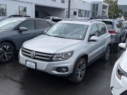 Used 2017 Volkswagen Tiguan SEL