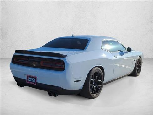 Used 2015 Dodge Challenger R/T Scat Pack w/ Leather Interior Group image 5