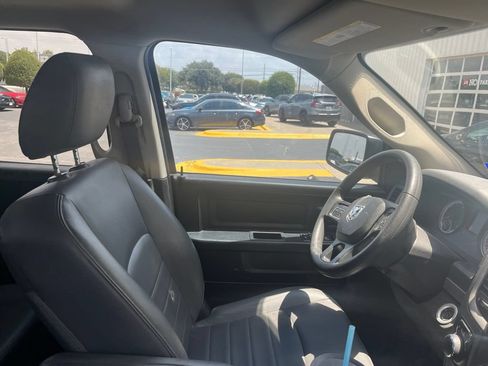 Used 2019 RAM 1500 Tradesman RWD image 4