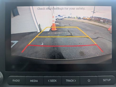 Used 2023 Hyundai Kona SEL AWD/4WD image 15