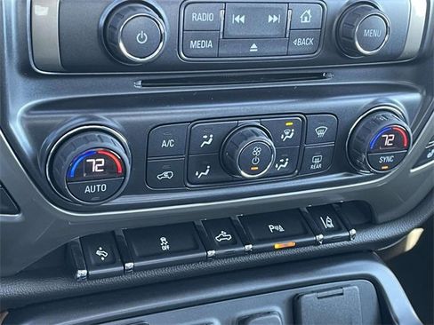 Used 2018 Chevrolet Silverado 2500 High Country image 20