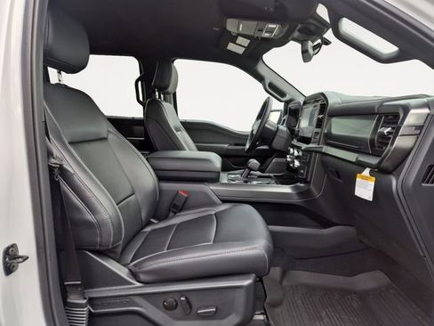 Used 2025 Ford F150 Lariat w/ Equipment Group 501A Mid image 15