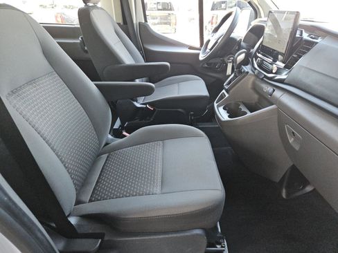 Used 2023 Ford Transit 350 XLT RWD image 27