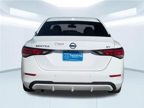 Used 2021 Nissan Sentra SV FWD image 5