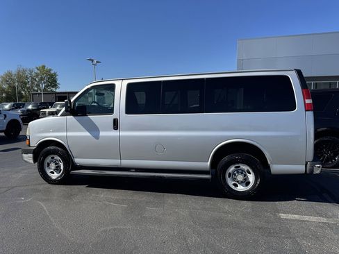 Used 2012 Chevrolet Express 3500 LT w/ LT Preferred Equipment Group image 21