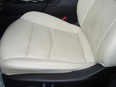 Used 2023 Cadillac XT6 Sport image 34