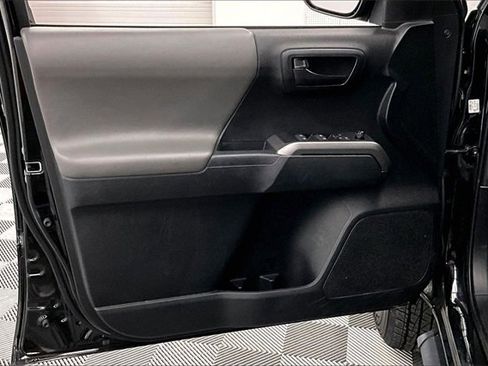 Used 2021 Toyota Tacoma SR5 image 16