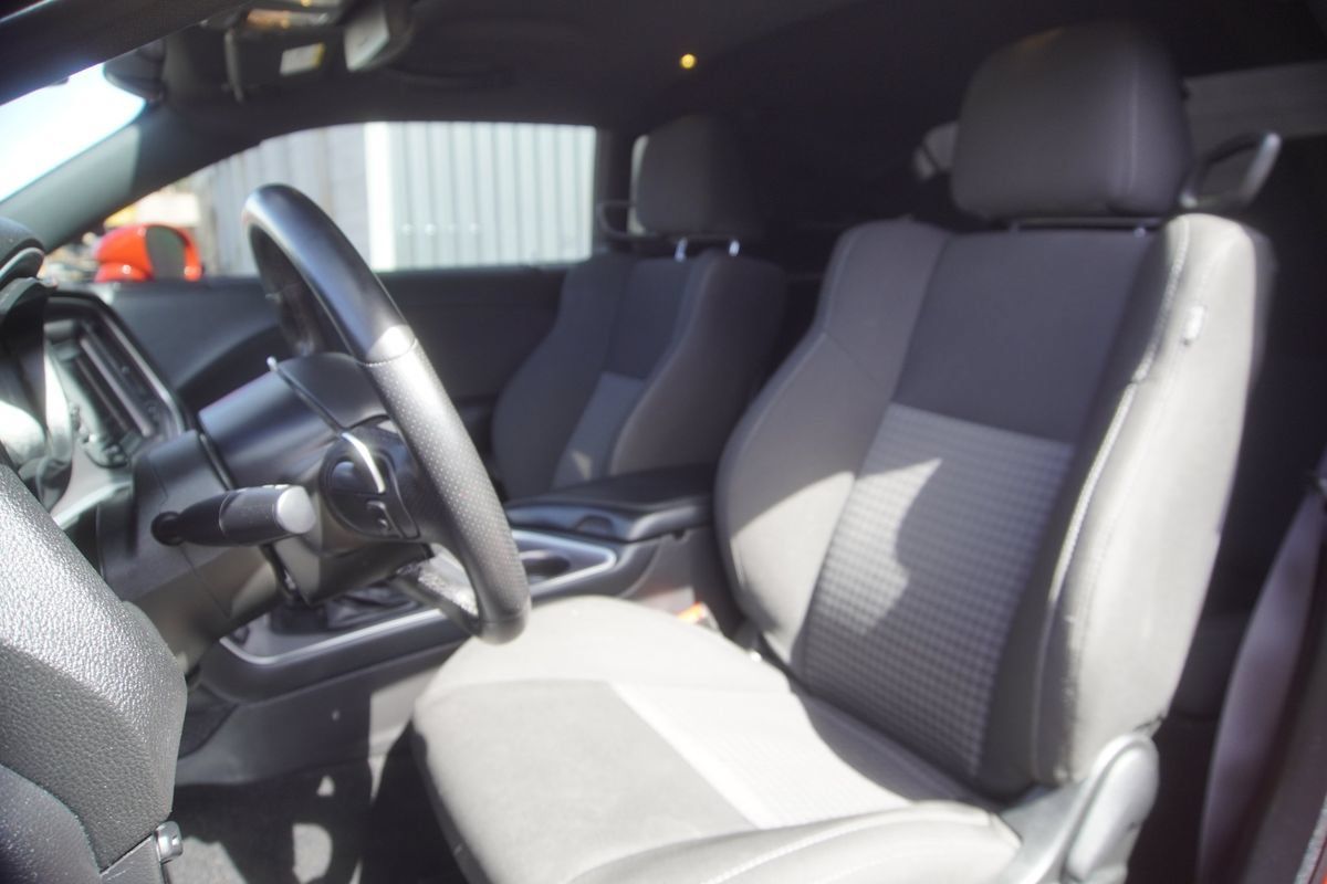 Used 2022 Dodge Challenger GT AWD/4WD image 10