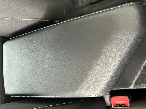 Used 2022 Volkswagen Jetta S image 47