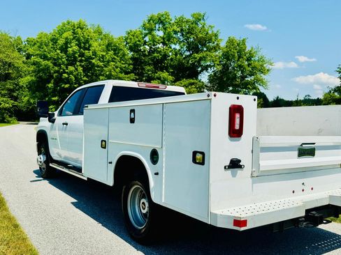 Used 2021 Chevrolet Silverado 3500 W/T w/ WT Convenience Package AWD/4WD image 4