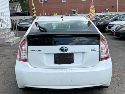 Used 2013 Toyota Prius Two FWD image 8