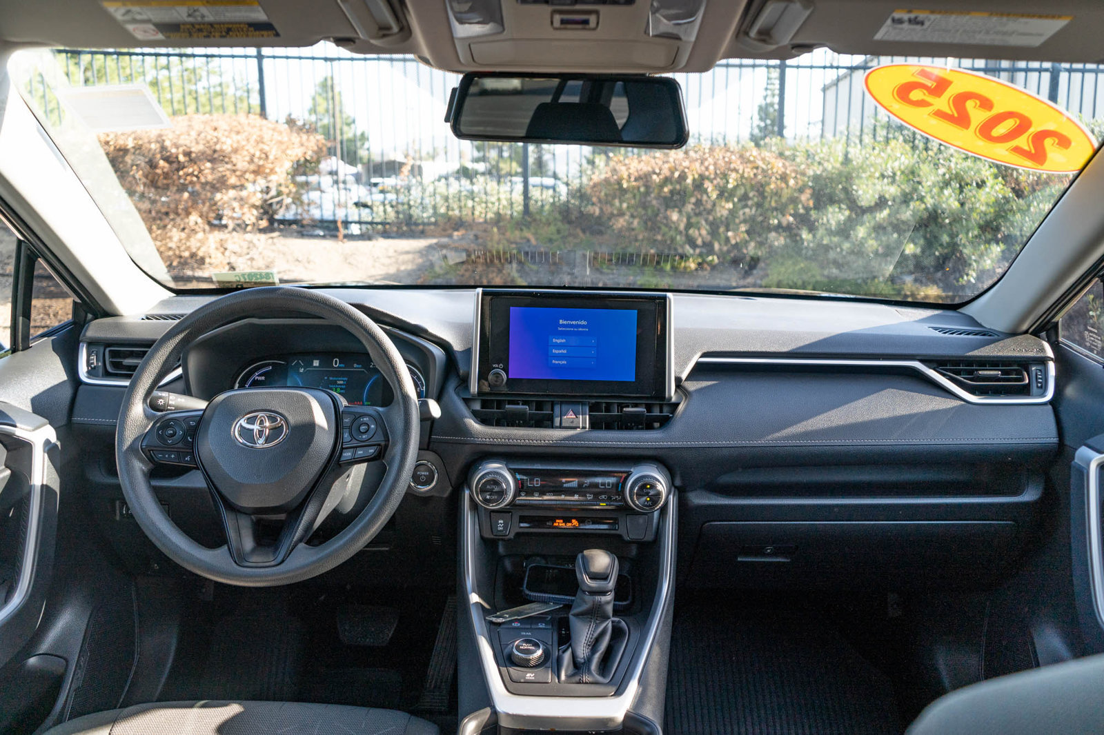 Certified 2025 Toyota RAV4 XLE AWD/4WD image 17