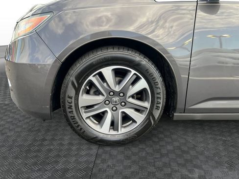 Used 2016 Honda Odyssey Touring image 14