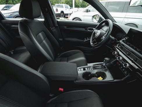 Used 2026 Honda Civic Sport image 40
