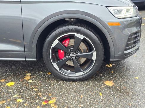 Used 2020 Audi SQ5 Premium Plus w/ Premium Plus Package image 2