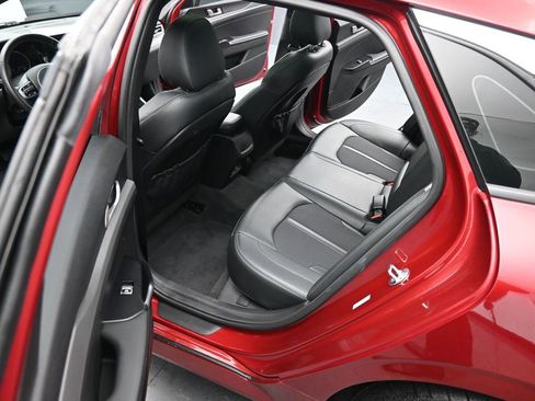 Used 2023 Kia K5 GT-Line image 12