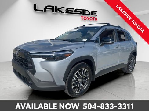 Certified 2026 Toyota Corolla Cross XLE w/ Convenience Package image 2