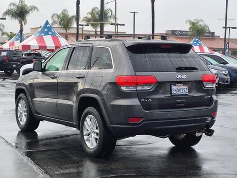 Used 2017 Jeep Grand Cherokee Laredo w/ Quick Order Package 23E image 8