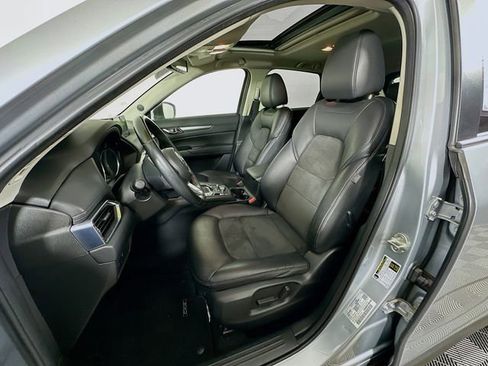 Used 2017 MAZDA CX-5 Touring w/ Preferred Equipment Package image 23