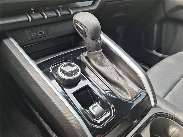 Used 2026 Chevrolet Colorado Trail Boss AWD/4WD image 11