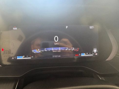 Used 2023 Jeep Grand Cherokee Altitude AWD/4WD image 4