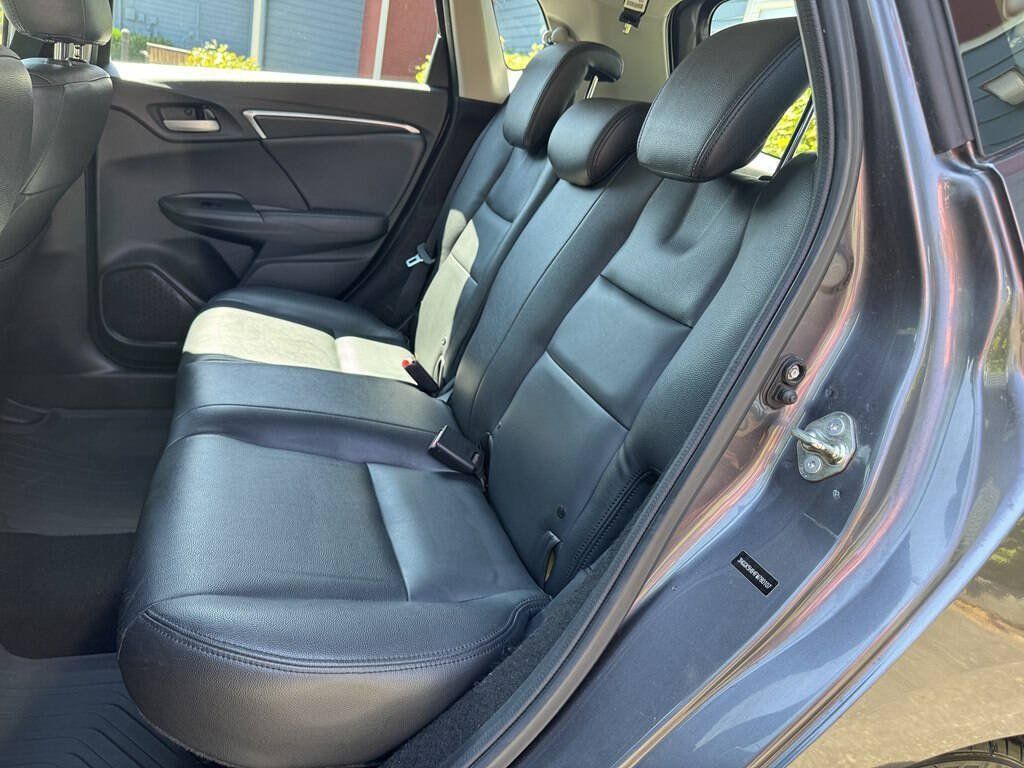 Used 2015 Honda Fit EX image 16