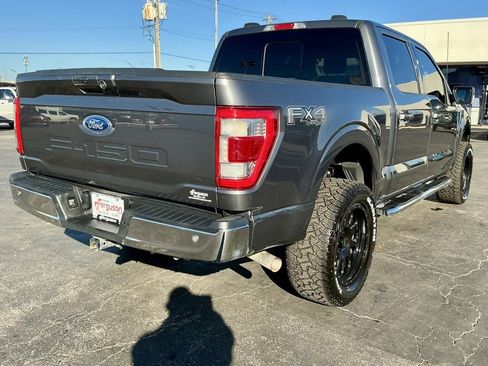 Used 2021 Ford F150 Lariat w/ Max Trailer Tow Package image 11