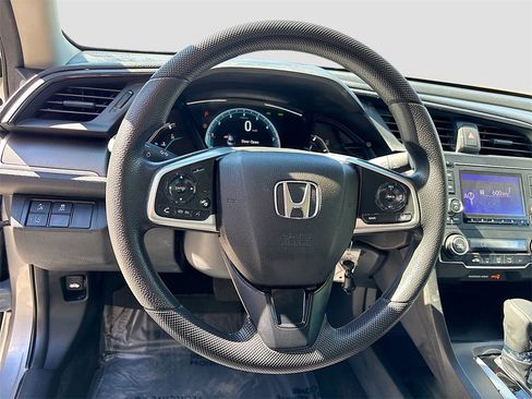 Used 2020 Honda Civic LX image 11