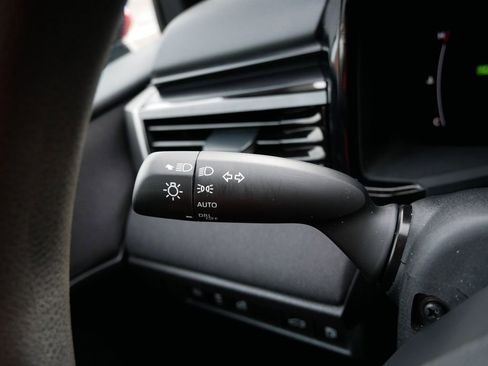 Used 2025 Toyota Camry LE FWD image 20