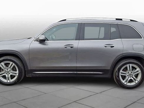 Used 2021 Mercedes-Benz GLB 250 4MATIC image 5