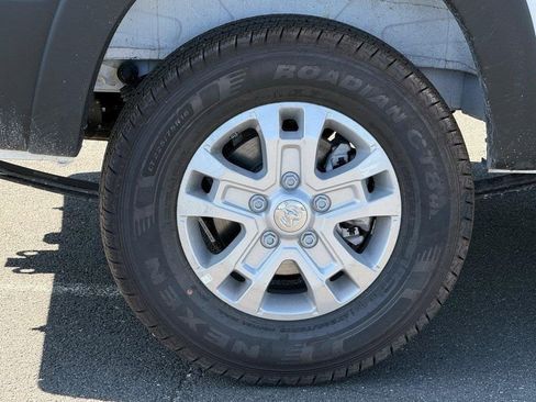 New 2025 RAM ProMaster 1500 w/ Quick Order Package 22G SLT image 6