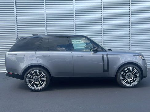 New 2026 Land Rover Range Rover SE AWD/4WD image 6