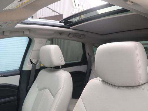 Used 2016 Cadillac SRX Premium image 34