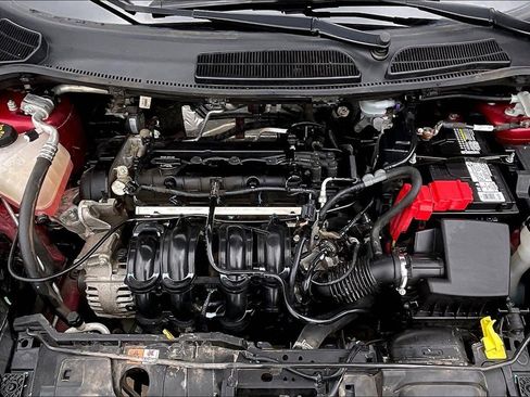 Used 2017 Ford Fiesta SE image 10