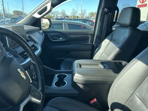 Used 2024 Chevrolet Tahoe LT image 11