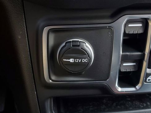 New 2025 Jeep Wrangler Unlimited Sahara image 28