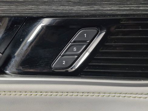 Used 2022 Jeep Wagoneer Series III image 15