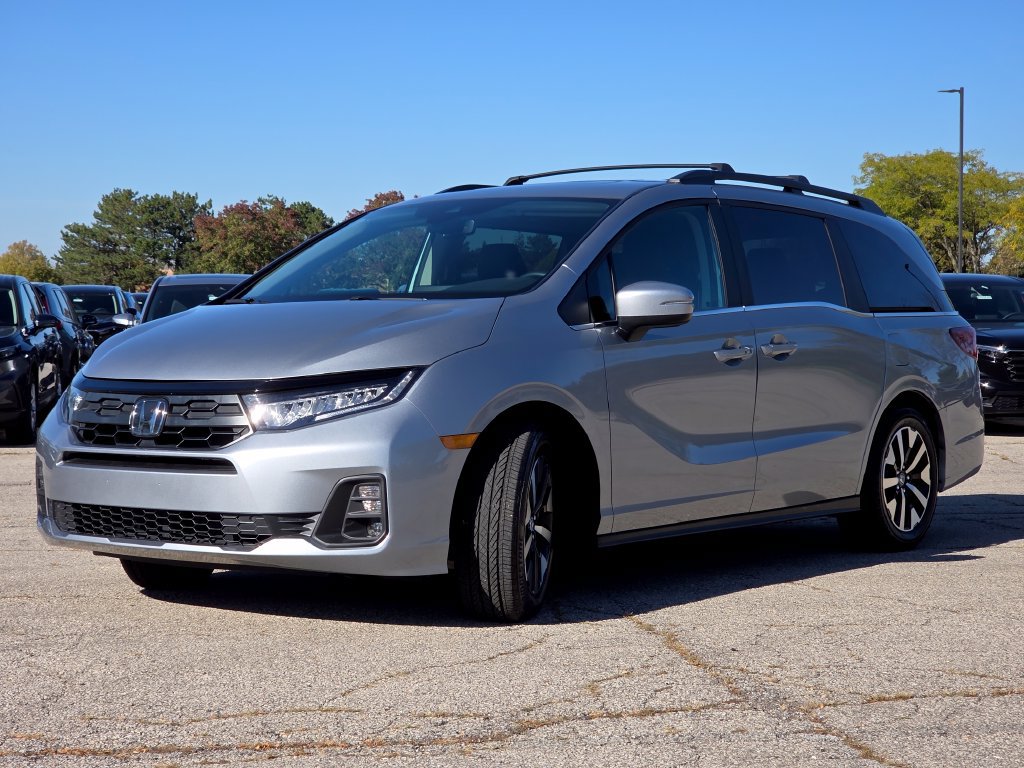 Certified 2025 Honda Odyssey EX-L image 21